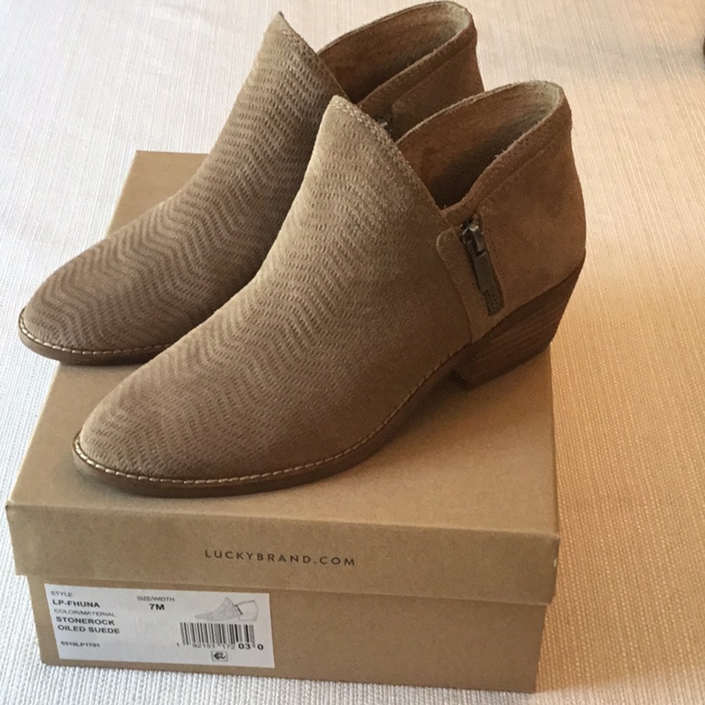 Lucky Brand Fhuna bootie Sz 7.  Very minimal wear.